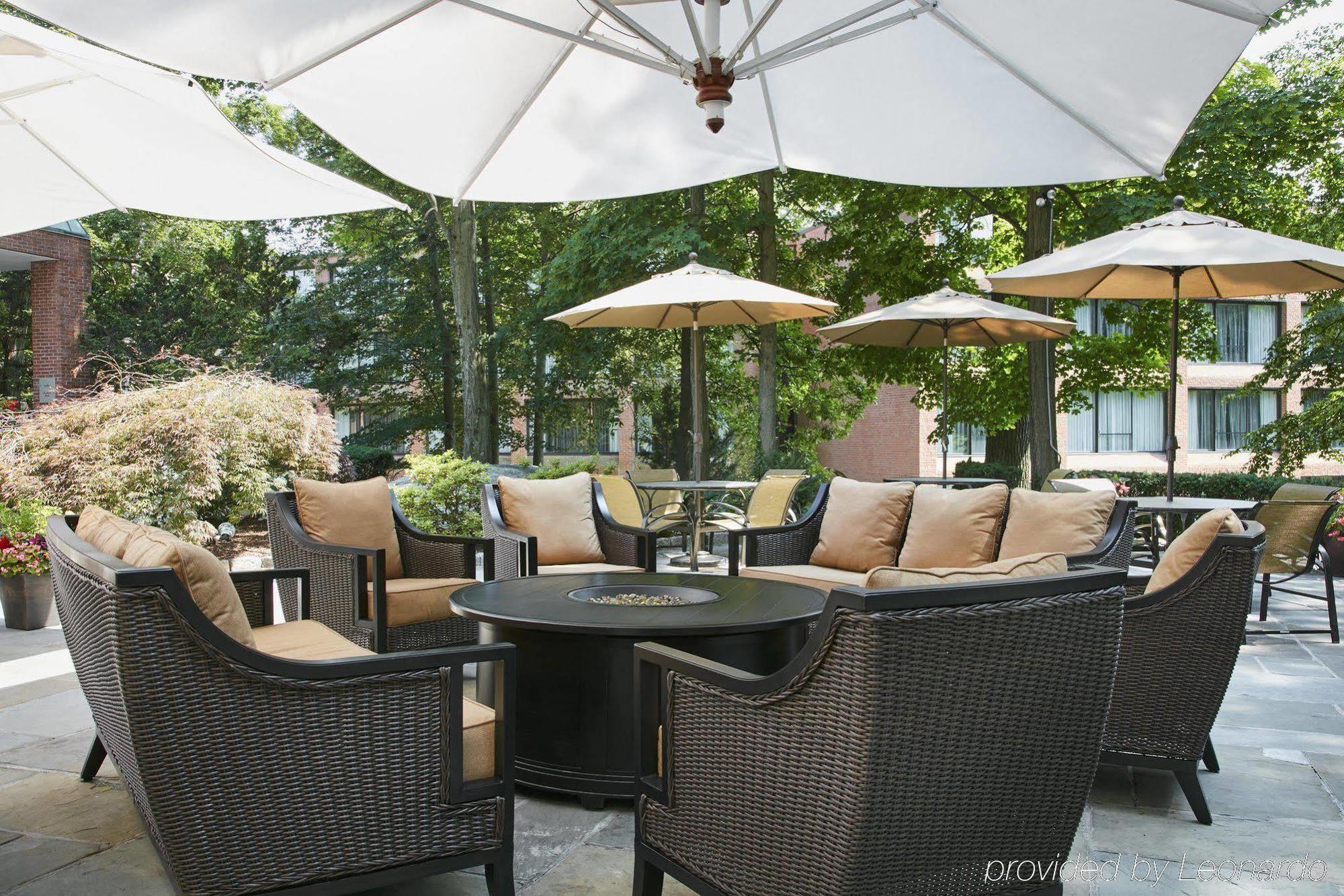 Hilton Westchester Rye Brook ภายนอก รูปภาพ
