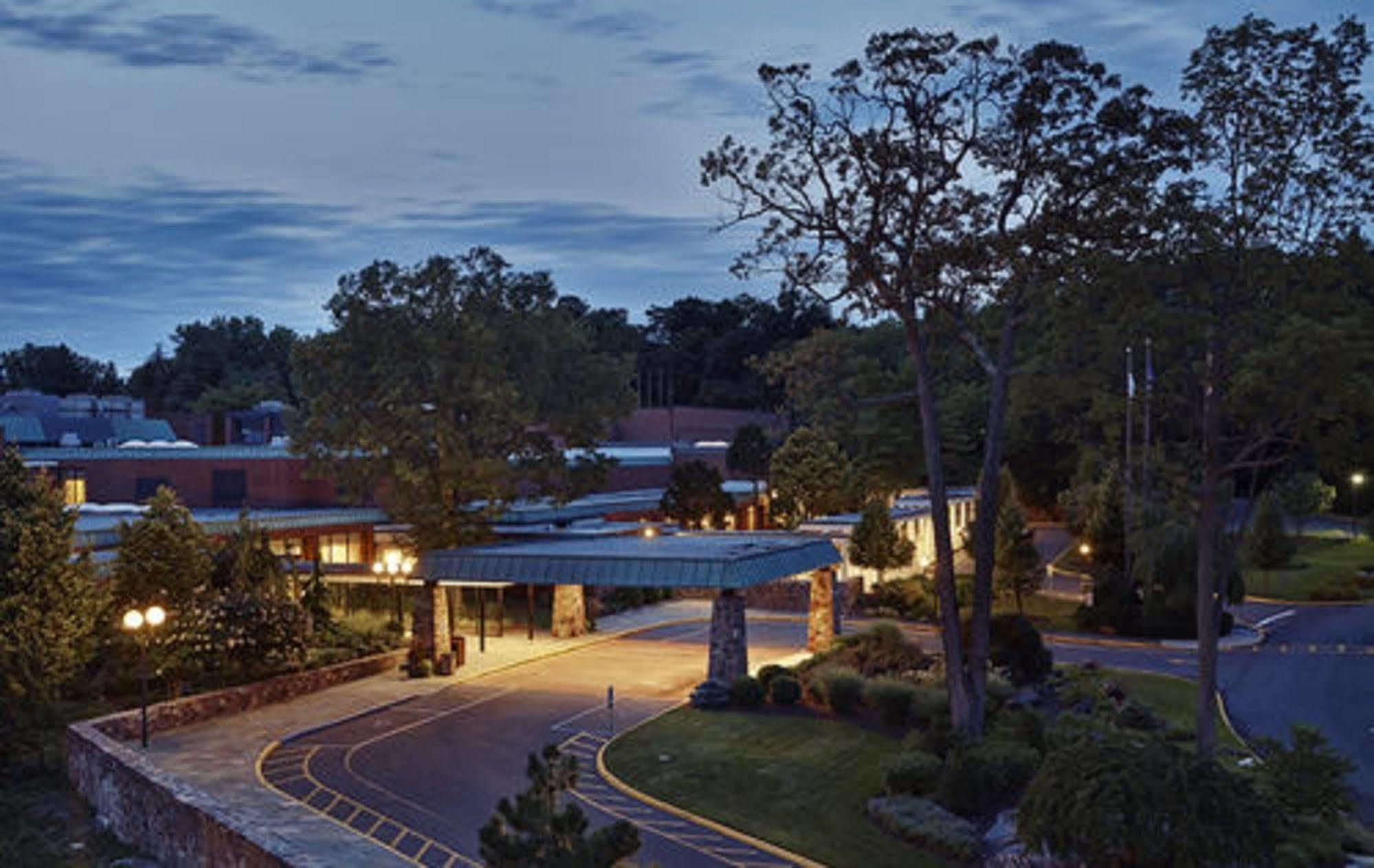 Hilton Westchester Rye Brook ภายนอก รูปภาพ