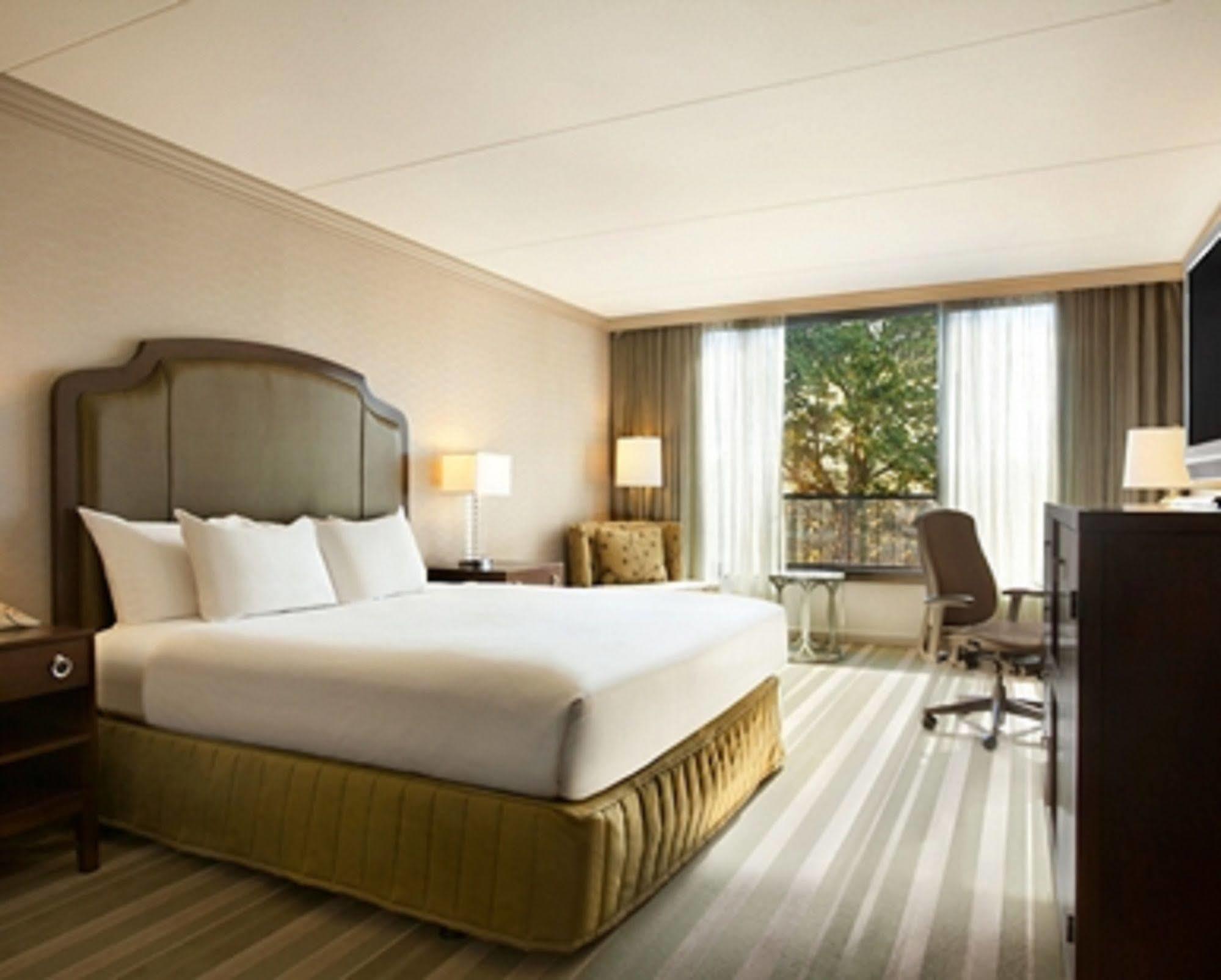 Hilton Westchester Rye Brook ภายนอก รูปภาพ